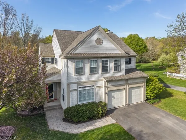 $735,000 | 45 Grandin Court, Asbury, NJ 08802