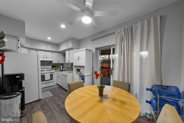 $325,000 | 436 Hunt Avenue, Hamilton, NJ 08610