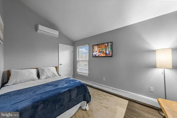 $325,000 | 436 Hunt Avenue, Hamilton, NJ 08610