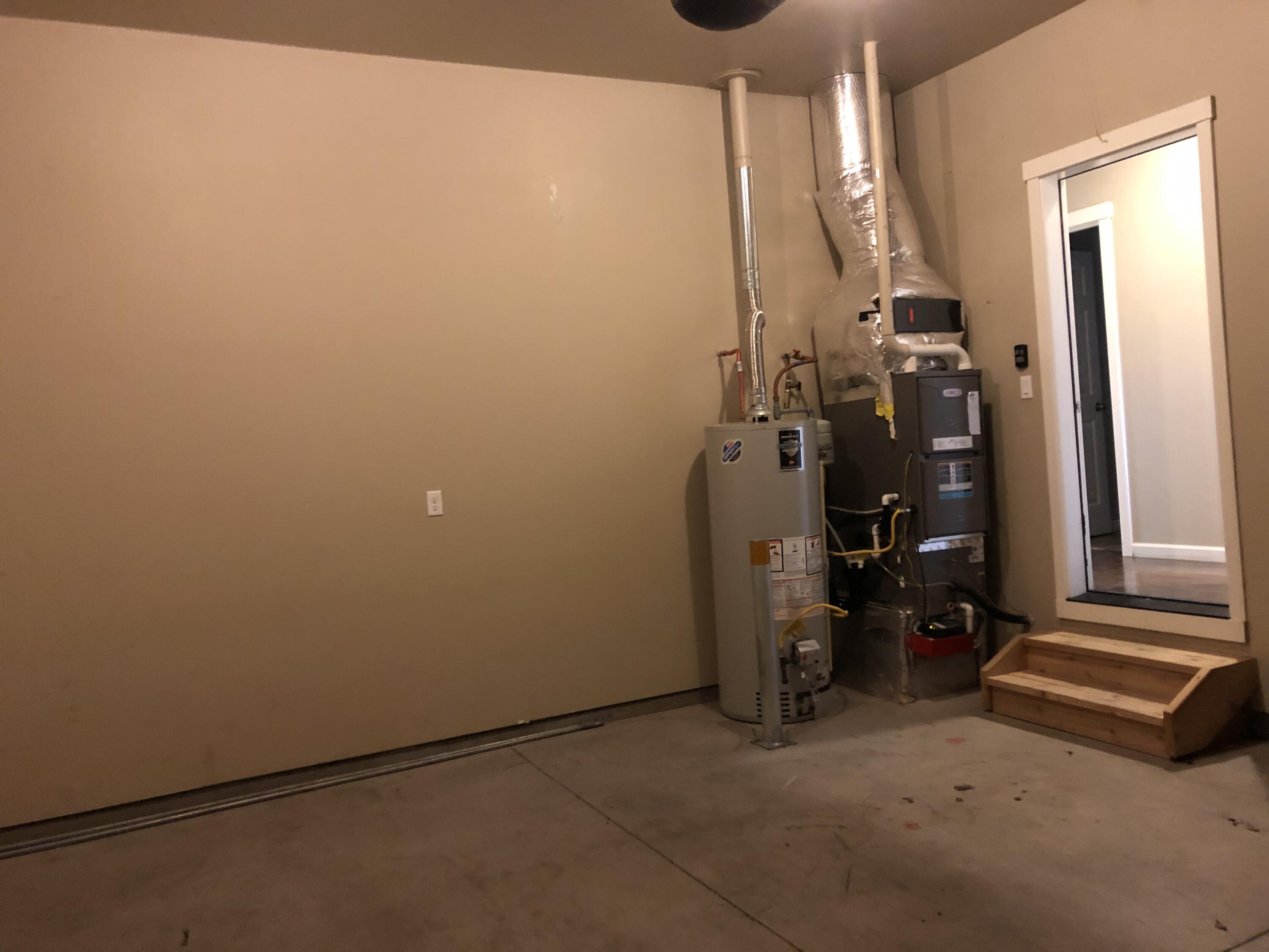 682 Southeast Reed Market Road Bend, OR 97702 - Photo 13 of 16 finished garage