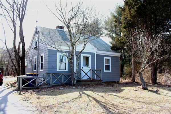625 Bay Road Sharon, MA 02067 - Photo 1 of 14 Gallery Image 1
