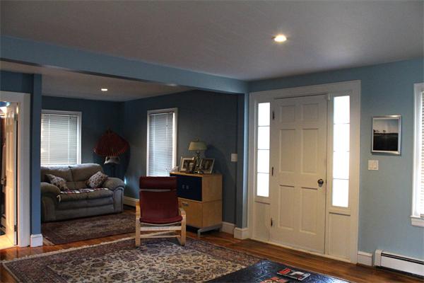 625 Bay Road Sharon, MA 02067 - Photo 3 of 14 Gallery Image 3