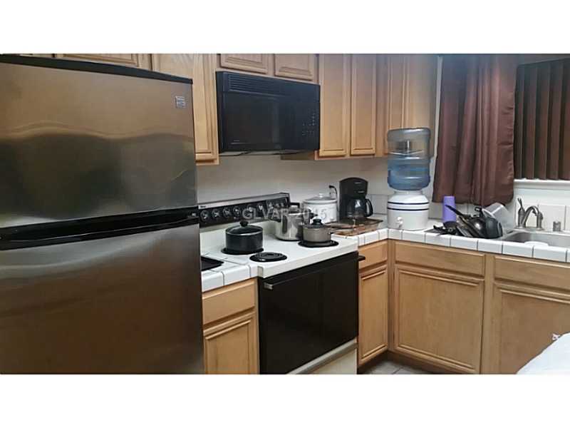 101 Luna Way, Unit 252 Las Vegas, NV 89145 - Photo 3 of 14 Property Photo. Built in Microwave