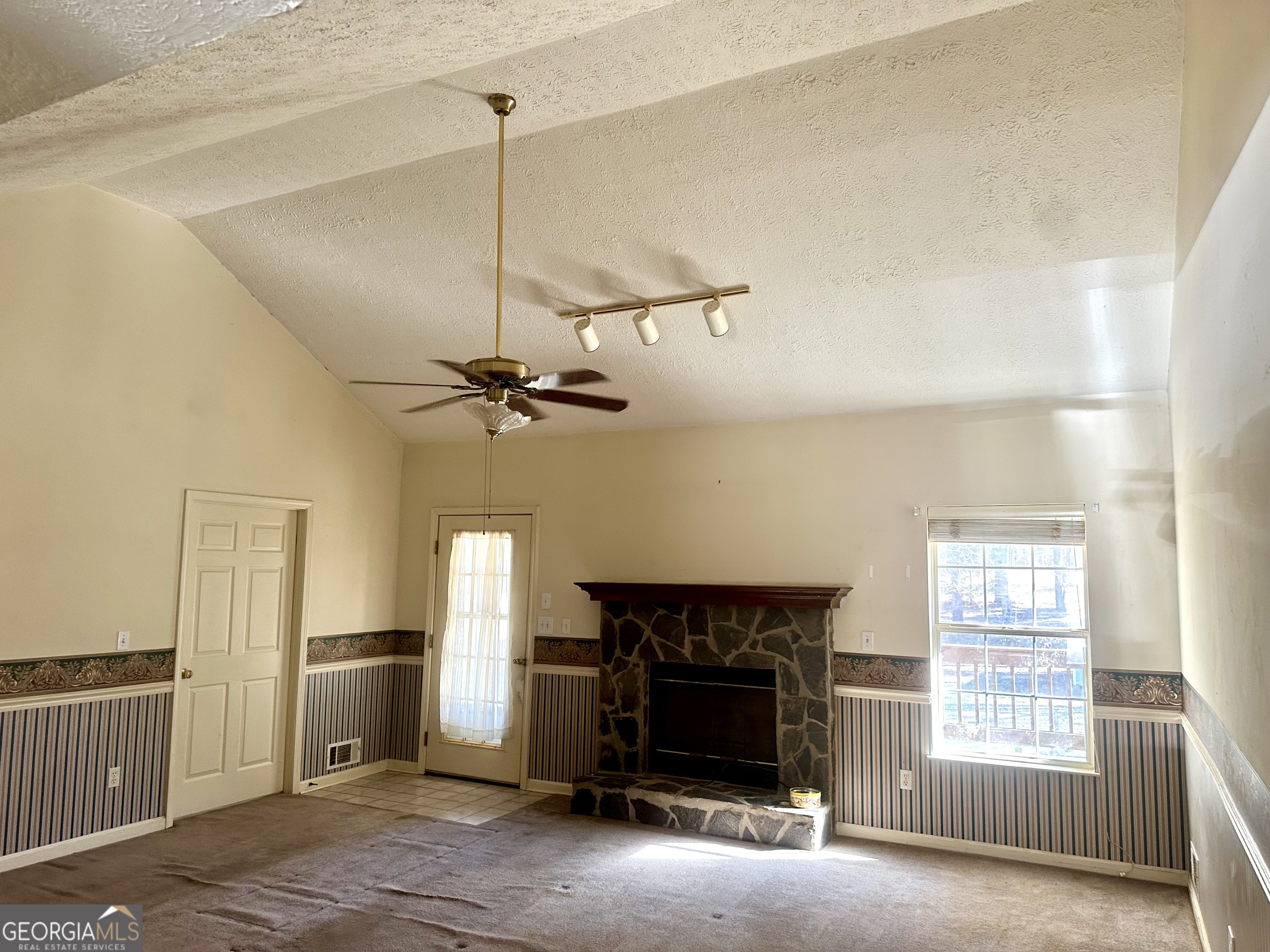 248 Manley Road Griffin, GA 30223 - Photo 11 of 57