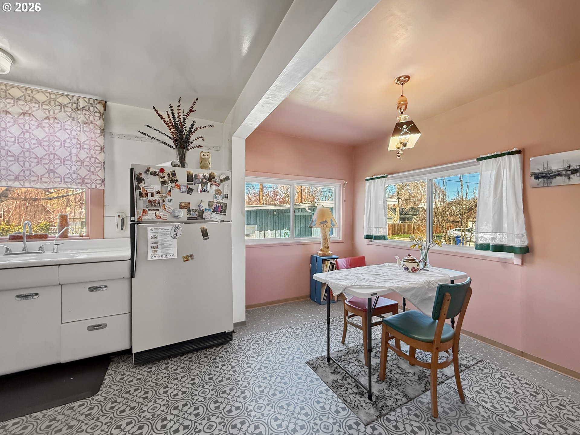 2291 2nd Street Baker City, OR 97814 - Photo 14 of 48 a dining room with furniture and window