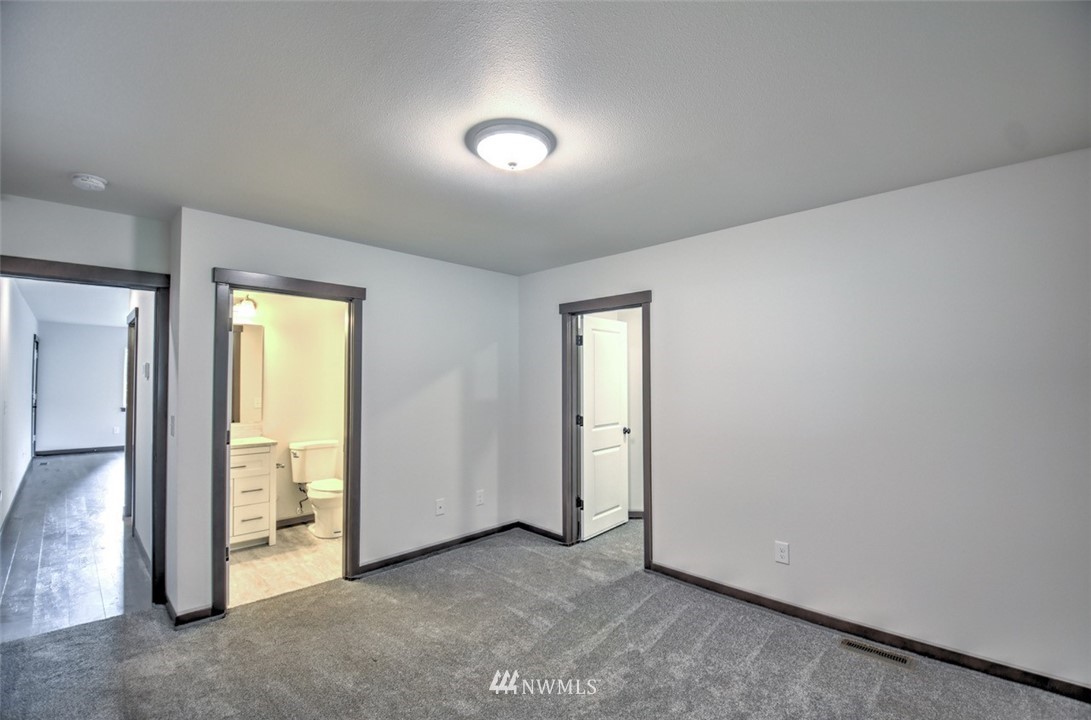 6348 Delphi Road Southwest Olympia, WA 98512 - Photo 9 of 22 Gallery Image 9