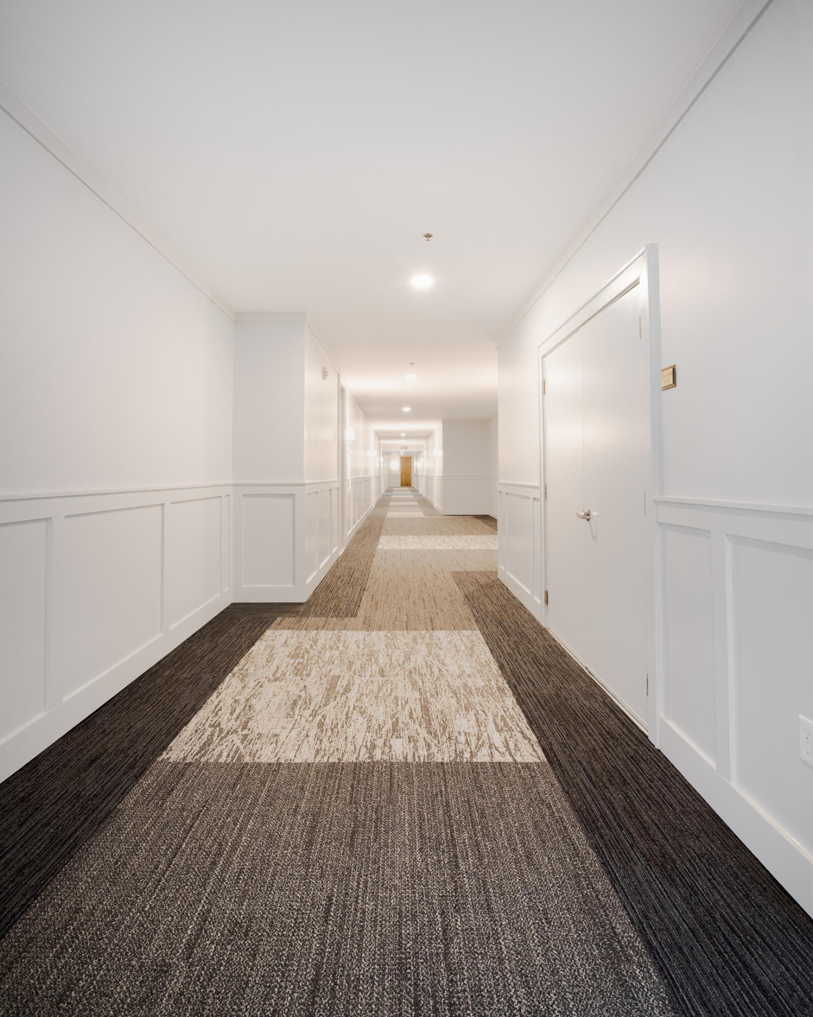 200 Manufacturers Road, Unit 210 Chattanooga, TN 37405 - Photo 19 of 24 New Paint and Lighting Throughout
