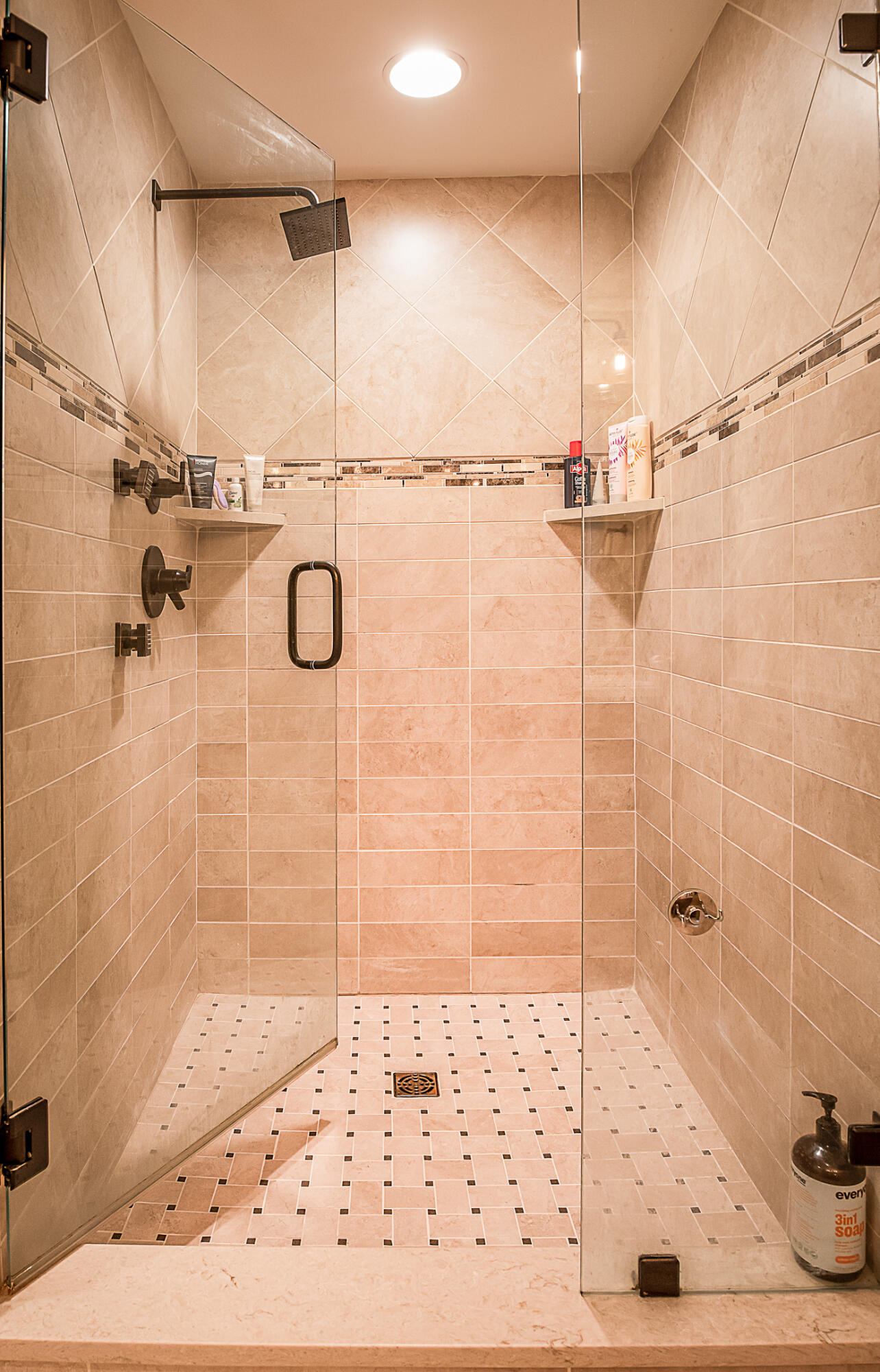 200 Manufacturers Road, Unit 210 Chattanooga, TN 37405 - Photo 10 of 24 Custom Separate Shower