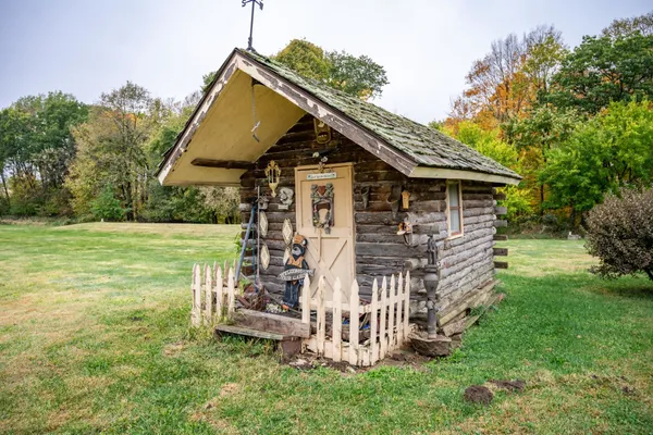 $285,000 | N947 Highway 58, Wonewoc, WI 53968