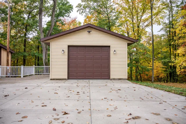 $285,000 | N947 Highway 58, Wonewoc, WI 53968