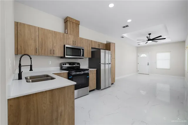 $1,000 | 5335 Vision Street, Unit A, Rio Grande City, TX 78582