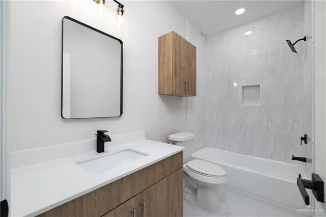 $1,000 | 5335 Vision Street, Unit A, Rio Grande City, TX 78582