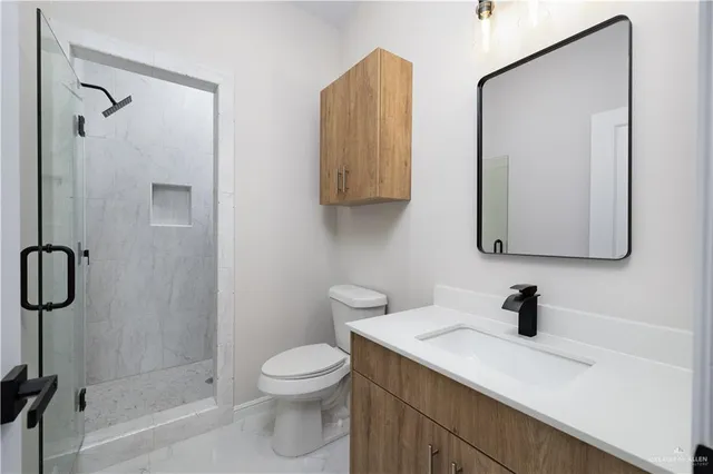 $1,000 | 5335 Vision Street, Unit A, Rio Grande City, TX 78582