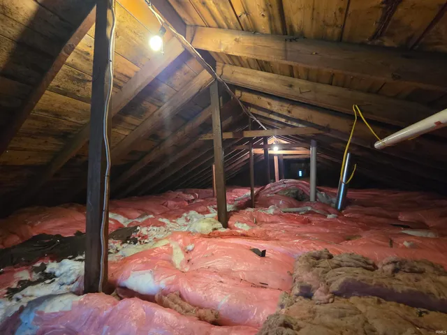 $135,900 | 120 Mcvay Street, Crane, IN 47522