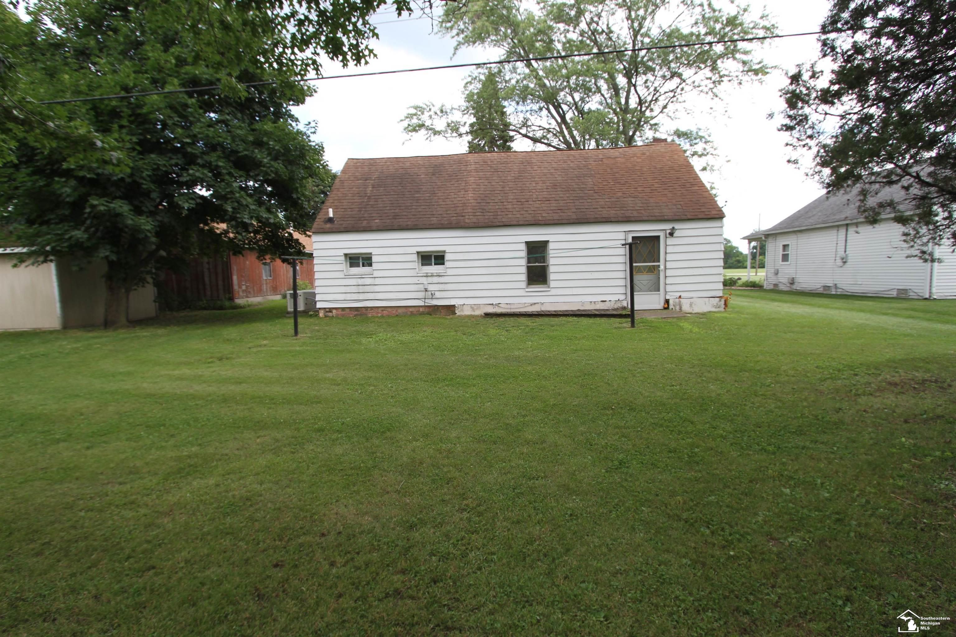 3707 Vivian Road Monroe, MI 48162 - Photo 6 of 7
