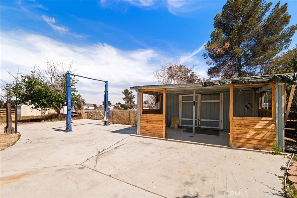 11835 Old Ranch Road Victorville, CA 92392 - Photo 9 of 17