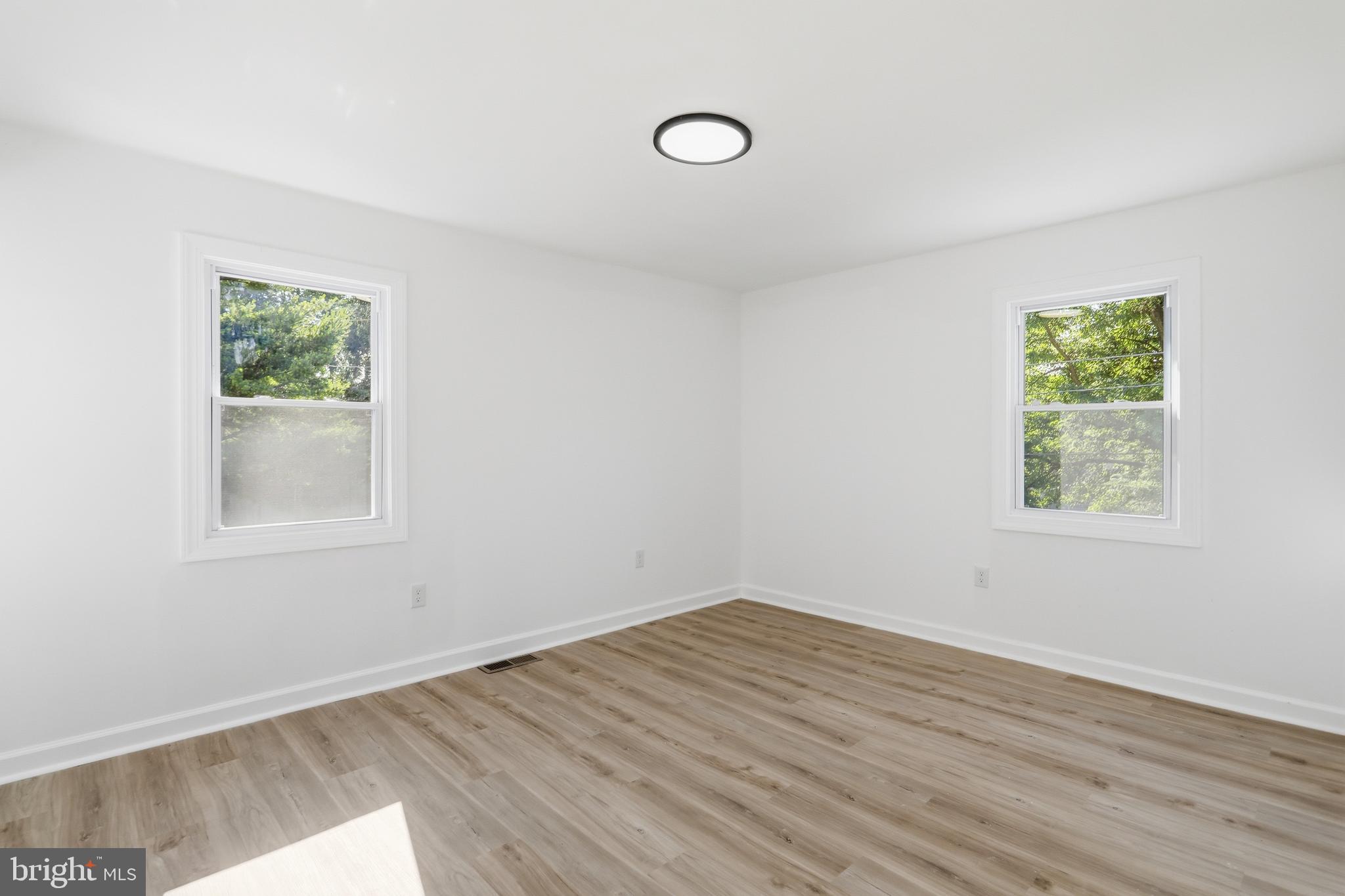 920 Linwood Road Hagerstown, MD 21740 - Photo 15 of 39