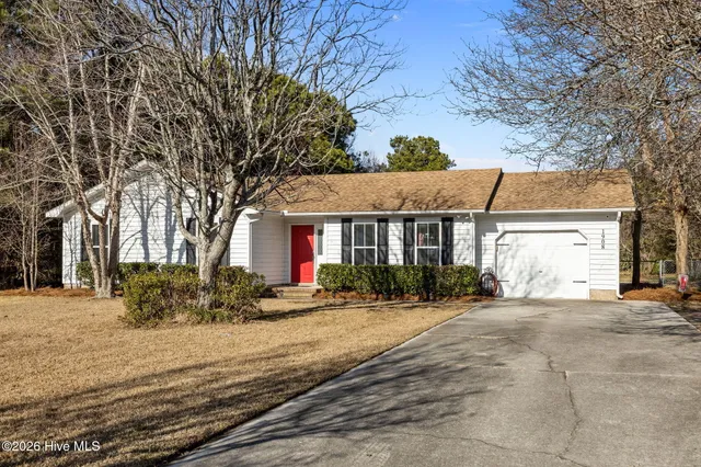 $350,000 | 1908 Champion Drive, Morehead City, NC 28557