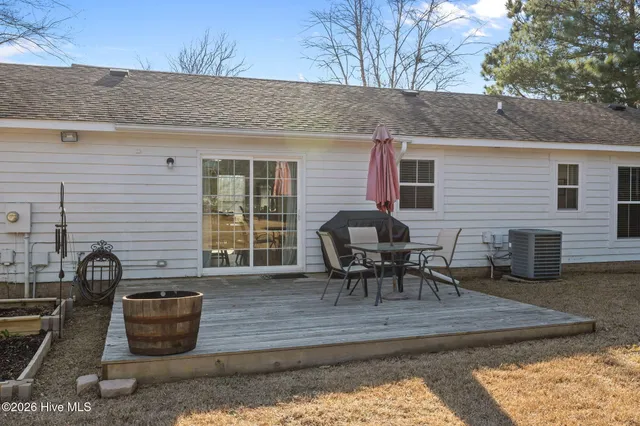 $350,000 | 1908 Champion Drive, Morehead City, NC 28557