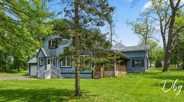 $375,000 | 21870 Lake Avenue, Round Lake, IL 60073