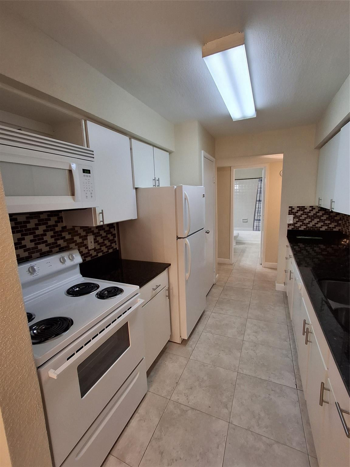 899 Riverside Drive, Unit 613 Coral Springs, FL 33071 - Photo 14 of 30 Photo 19