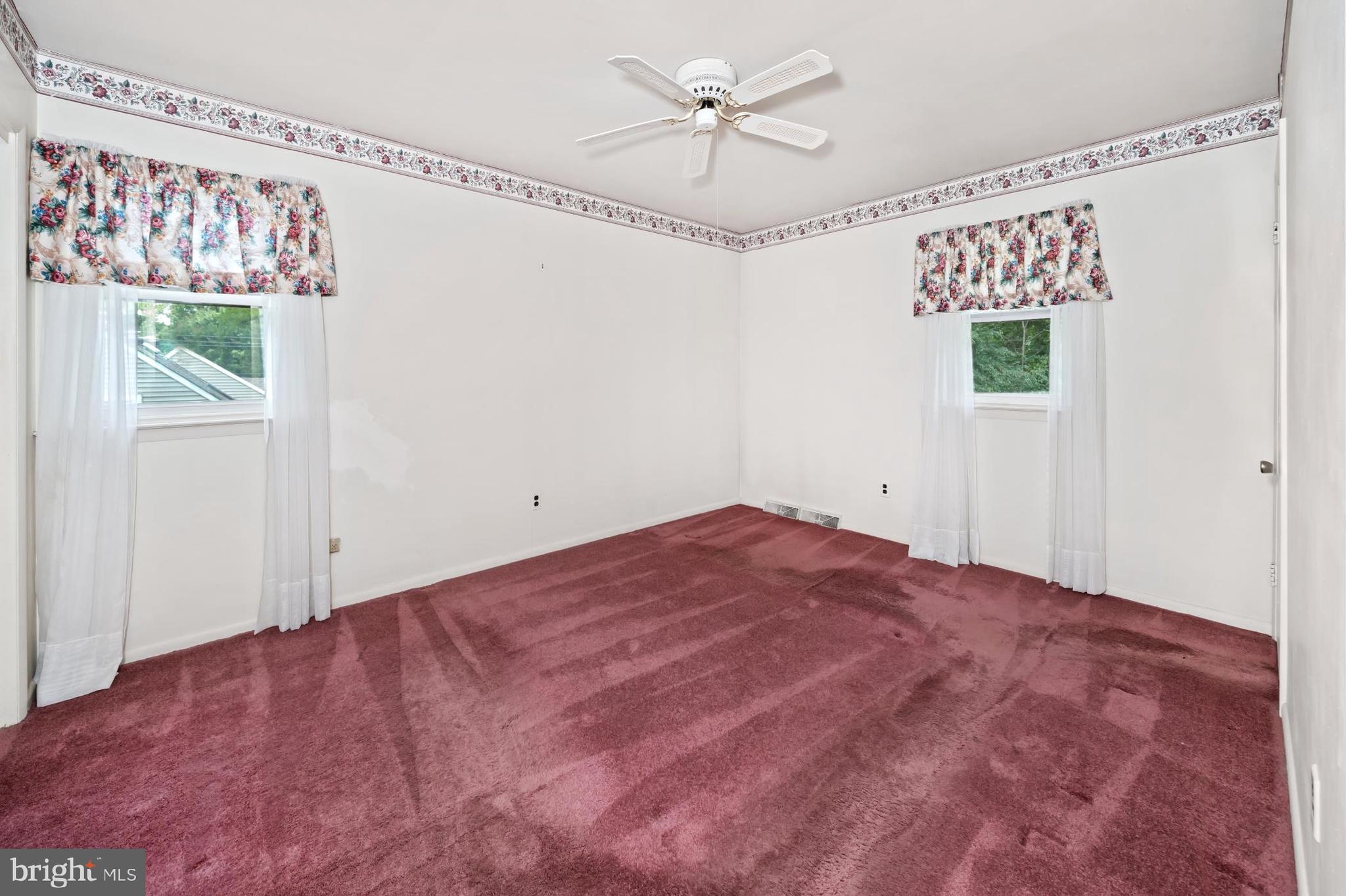 2717 Point Breeze Road Wilmington, DE 19810 - Photo 9 of 23 Primary Bedroom