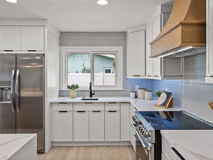 $779,900 | 6709 Cardinal Drive South, St. Petersburg, FL 33707