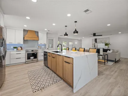 $779,900 | 6709 Cardinal Drive South, St. Petersburg, FL 33707