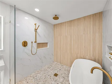 $779,900 | 6709 Cardinal Drive South, St. Petersburg, FL 33707