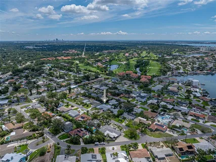 $779,900 | 6709 Cardinal Drive South, St. Petersburg, FL 33707