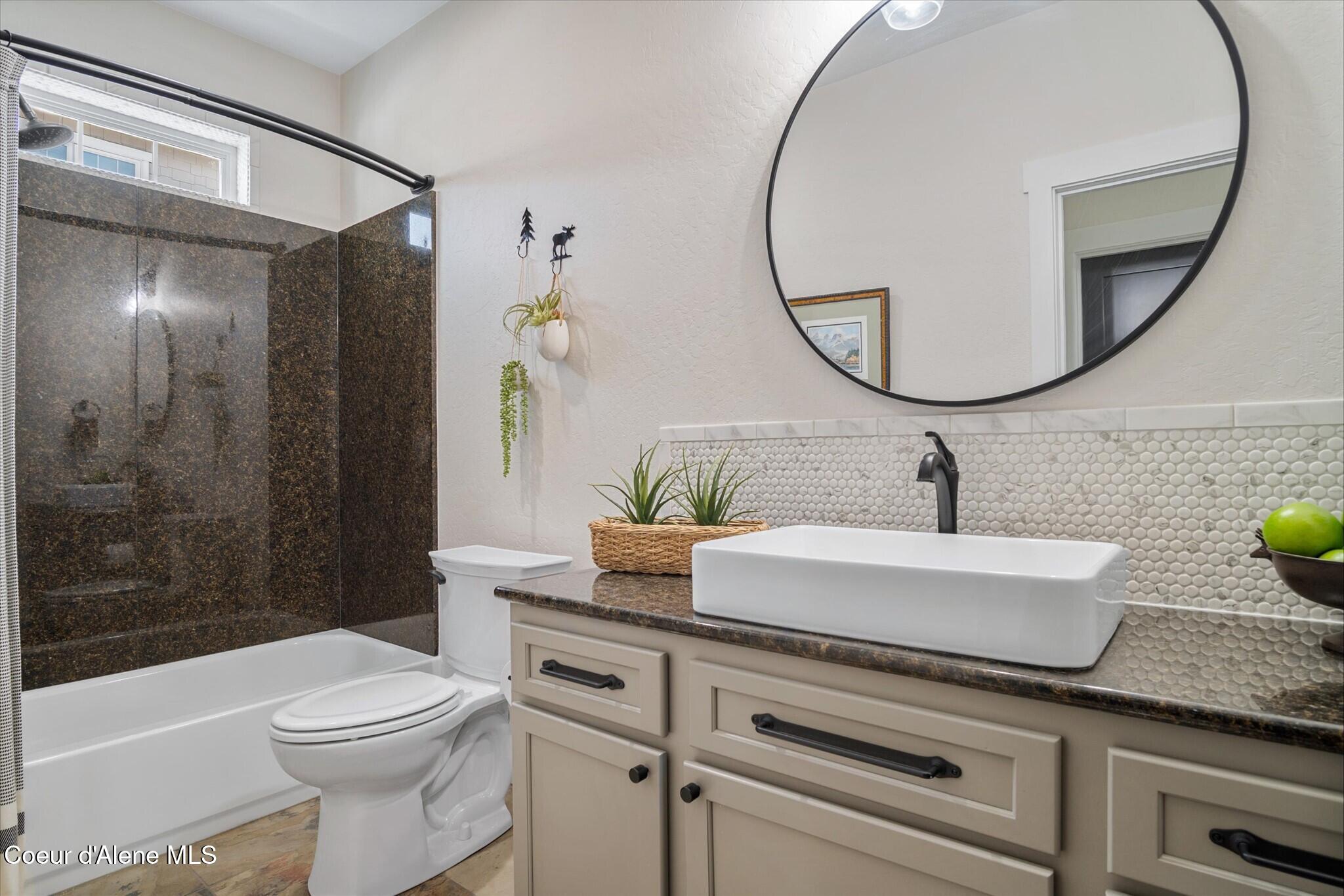 4457 Greenchain Loop, Unit 3 Coeur D'Alene, ID 83814 - Photo 16 of 47 45-JAL06439