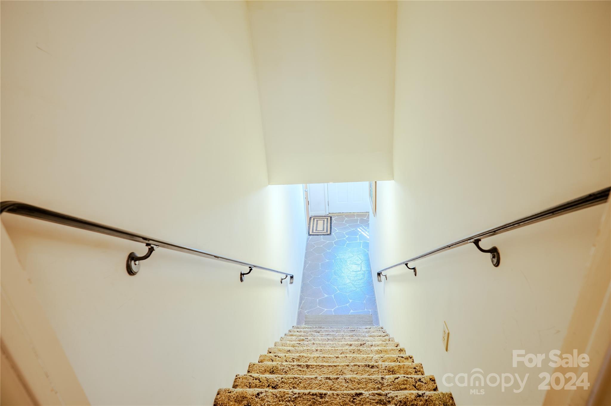 100 Falling Waters Road Hendersonville, NC 28792 - Photo 24 of 30 Gallery Image 24