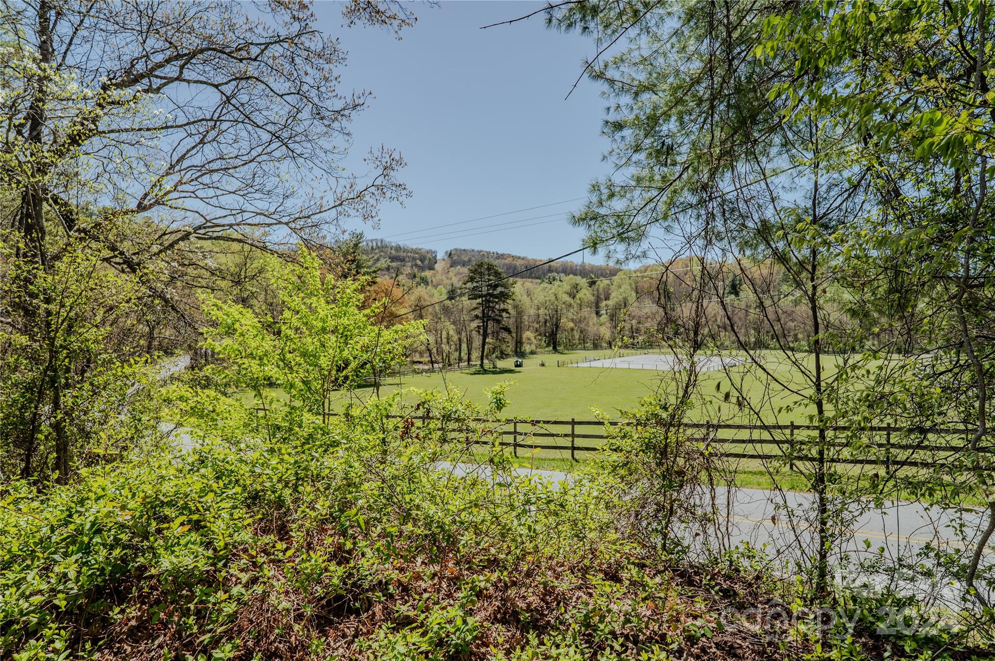 100 Falling Waters Road Hendersonville, NC 28792 - Photo 28 of 30 Gallery Image 28
