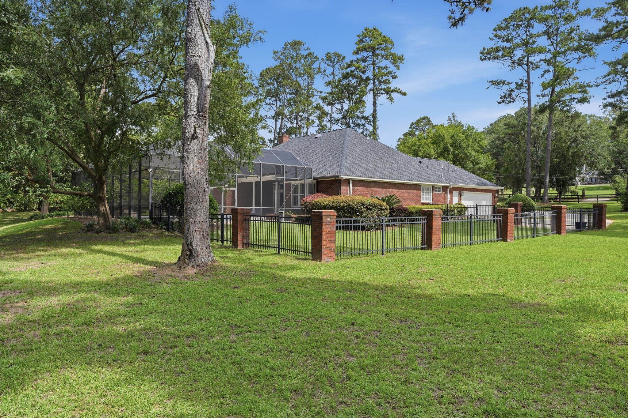 1119 Bannerman Road Tallahassee, FL 32312 - Photo 57 of 67