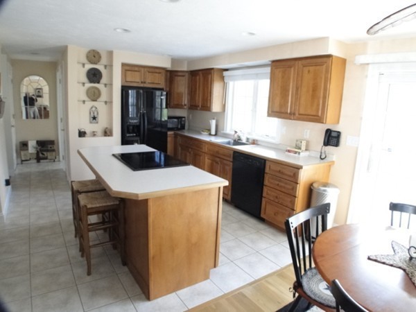 235 Carver Road, Unit 2 Plymouth, MA 02360 - Photo 15 of 29 Gallery Image 15