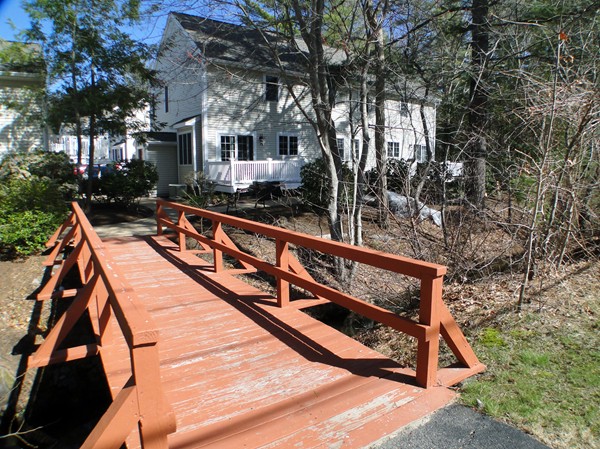 235 Carver Road, Unit 2 Plymouth, MA 02360 - Photo 3 of 29 Gallery Image 3