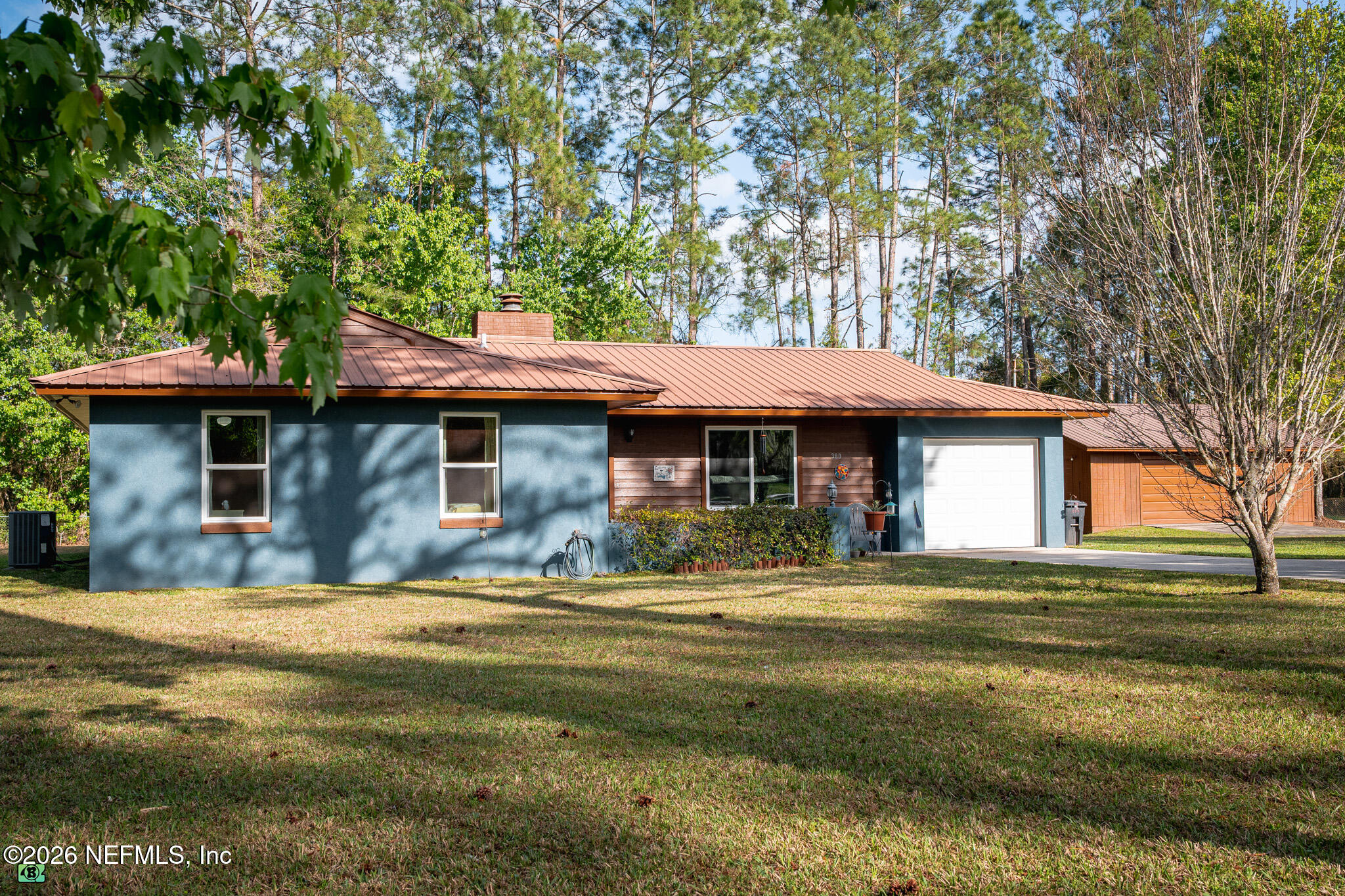 380 Stokes Landing Road Palatka, FL 32177 - Photo 1 of 40 Front