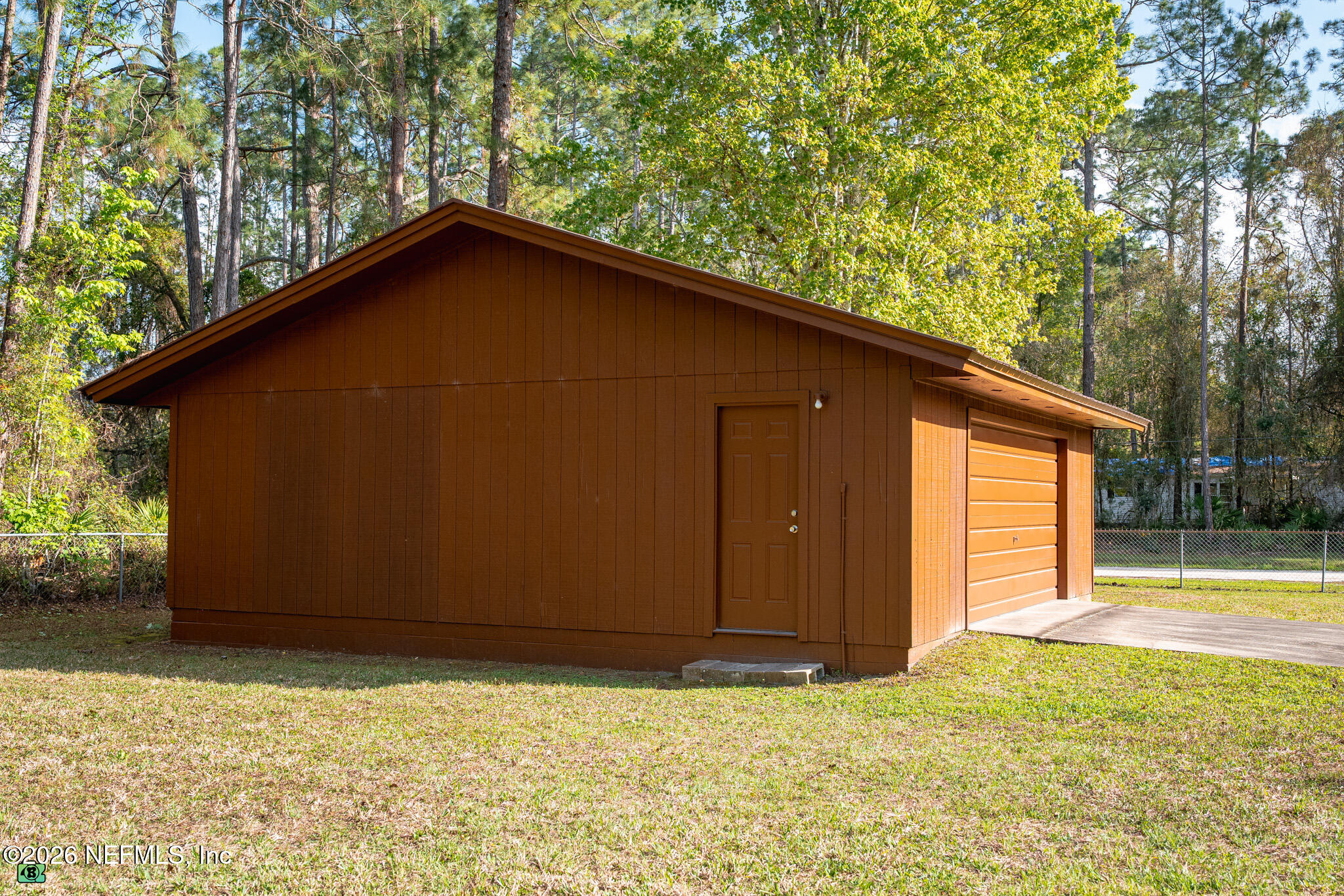 380 Stokes Landing Road Palatka, FL 32177 - Photo 16 of 40 DSC_5545