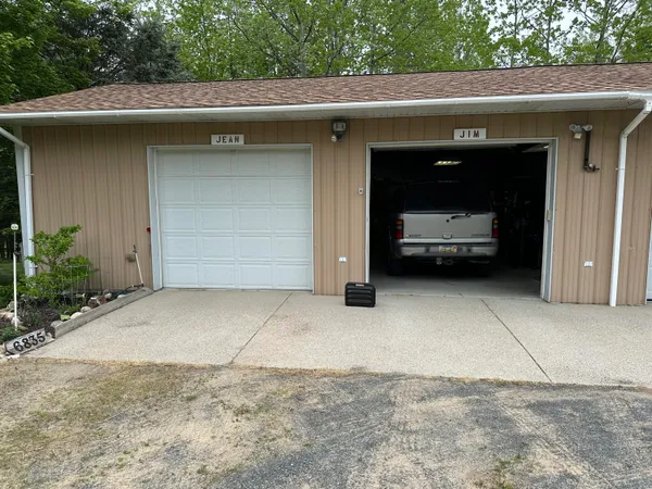 $289,000 | 6835 West Deer Road, Mears, MI 49436