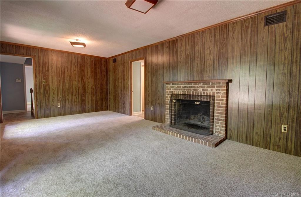 724 Falls Church Road Charlotte, NC 28270 - Photo 12 of 24 Gallery Image 12