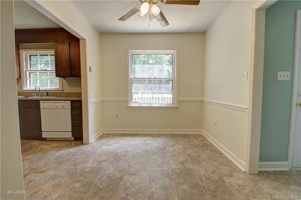 724 Falls Church Road Charlotte, NC 28270 - Photo 9 of 24 Gallery Image 9