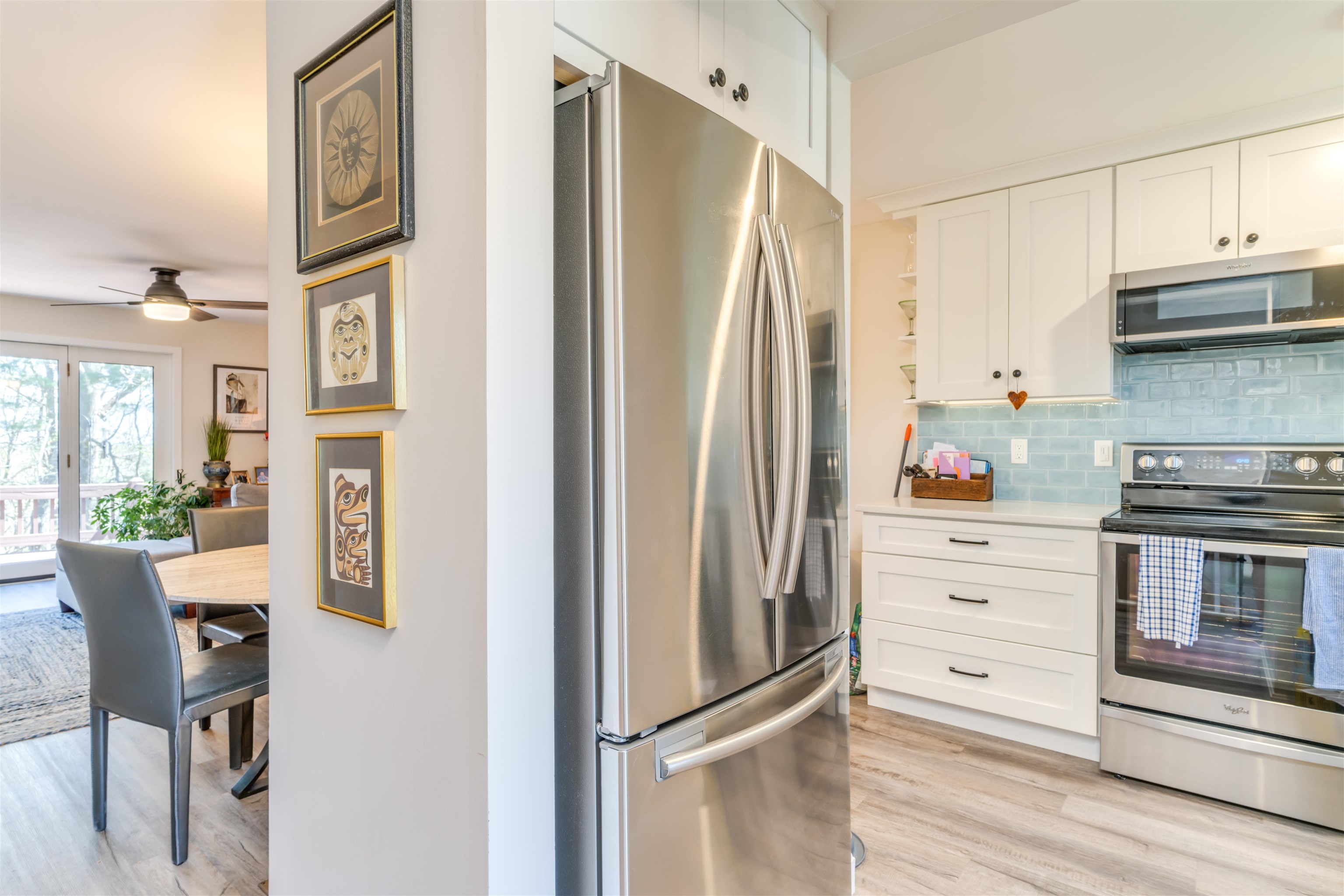 10 Thornhill Road Stratham, NH 03885 - Photo 6 of 23 Gallery Image 6