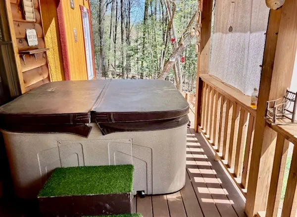 $229,000 | 30 Zoe Hl Drive, Murphy, NC 28906