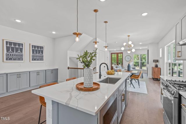 $700,000 | 611 South Franklin Street, Wake Forest, NC 27587