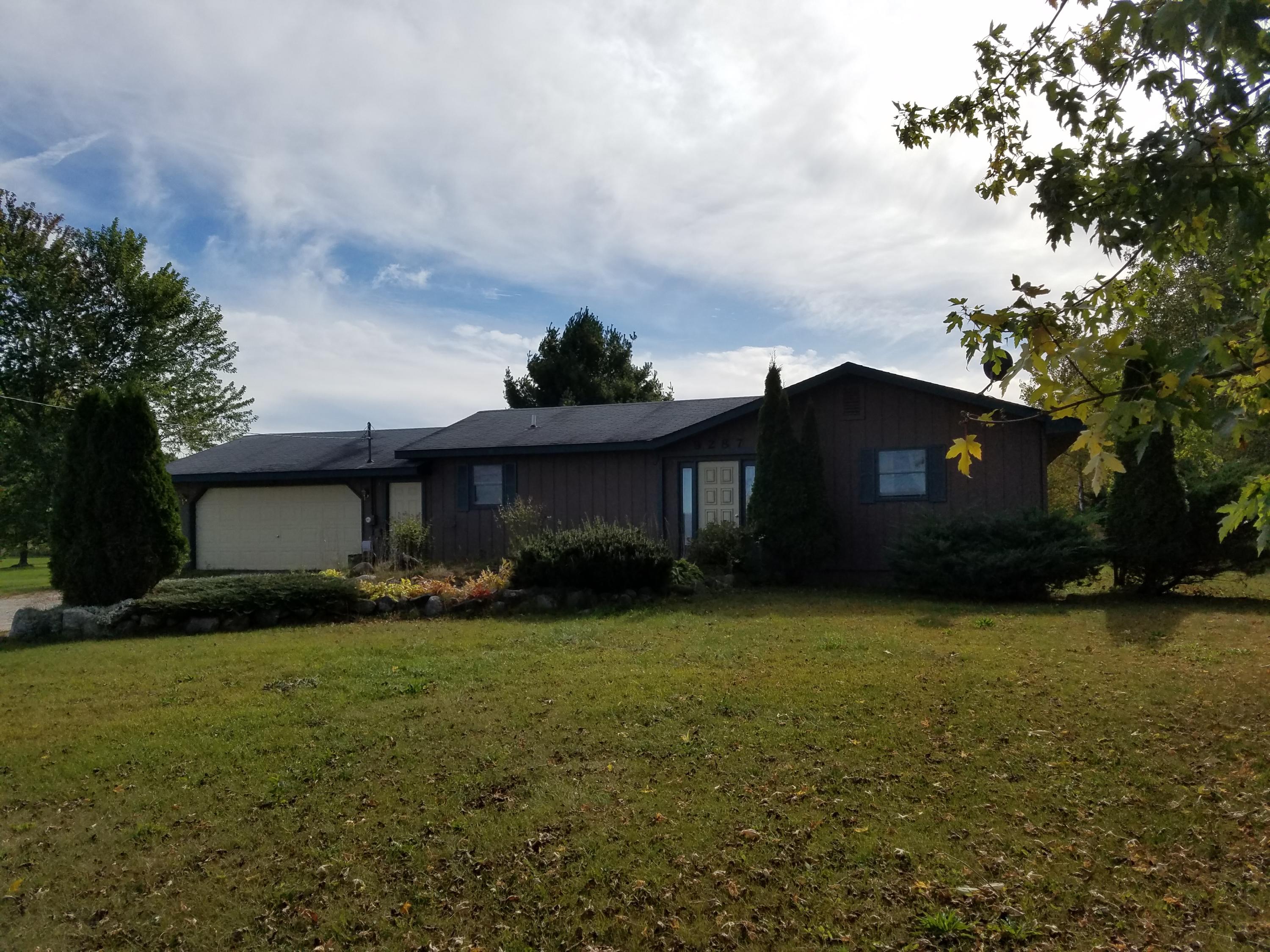9287 South River Road Cheboygan, MI 49721 - Photo 28 of 37 Gallery Image 28