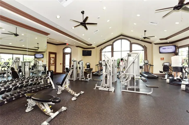 $2,550 | 13732 Messina Loop, Unit 201, Bradenton, FL 34211