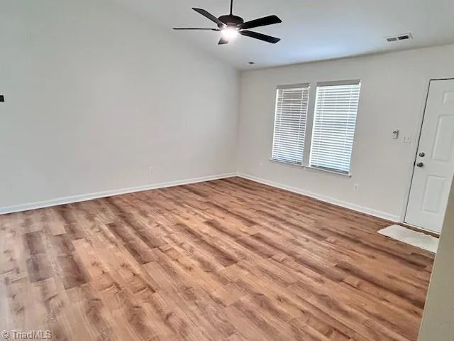 $1,400 | 107 West McIver Street, Unit B, Zebulon, NC 27597