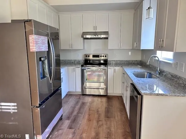 $1,400 | 107 West McIver Street, Unit B, Zebulon, NC 27597