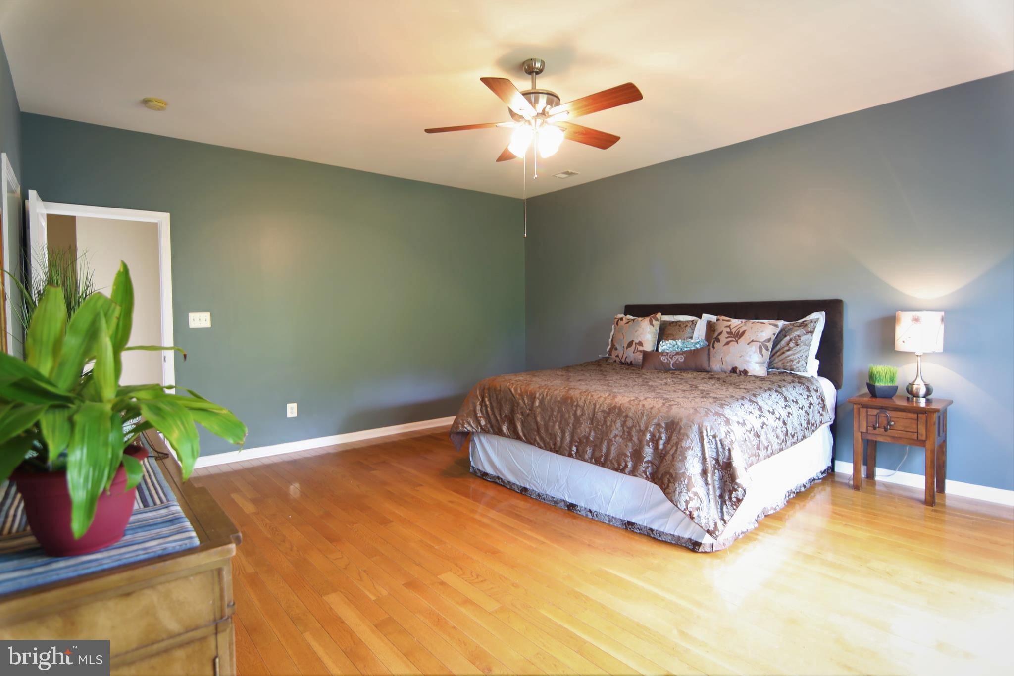9101 Roaring Spring Loop Bristow, VA 20136 - Photo 34 of 74 Gallery Image 34