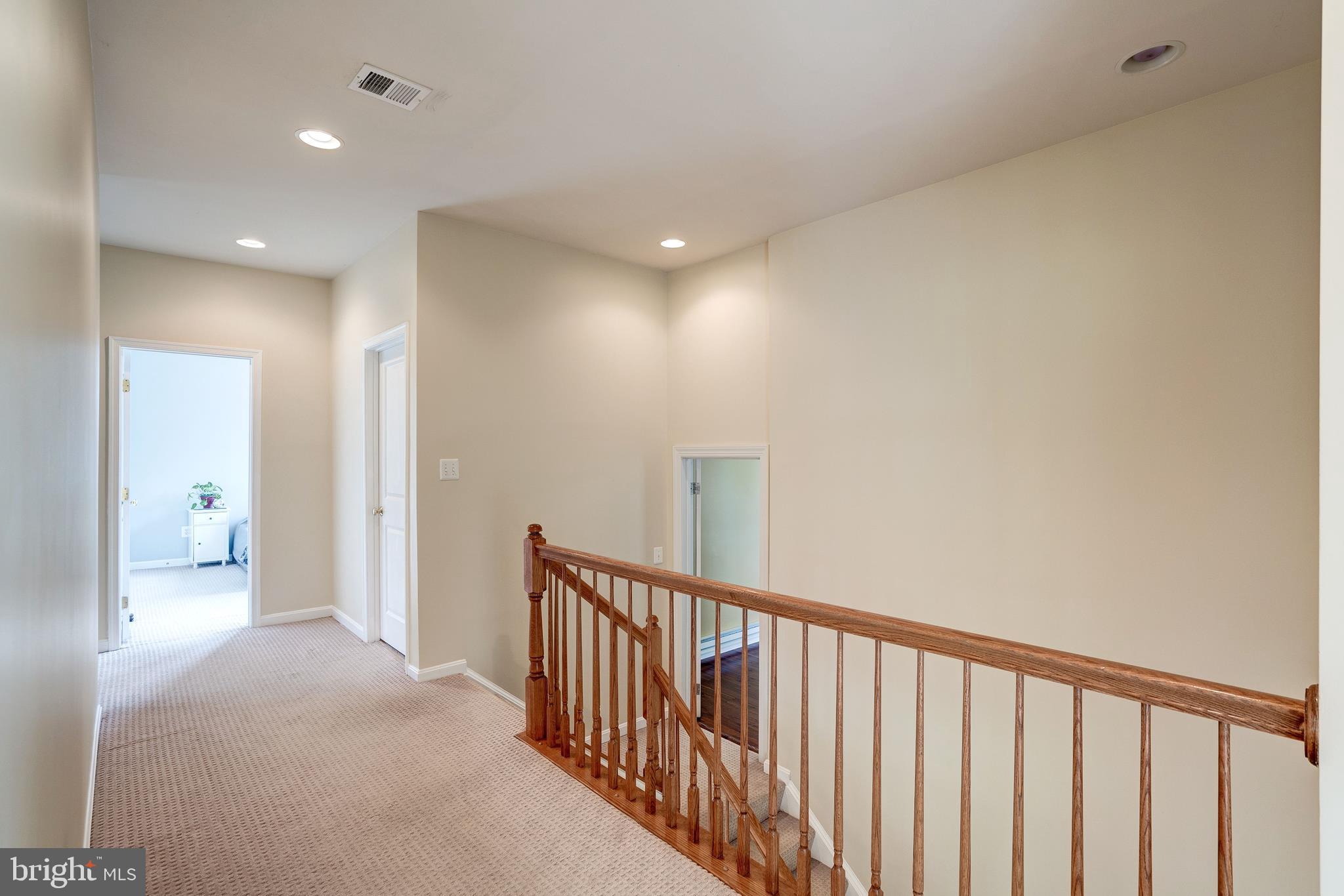 9101 Roaring Spring Loop Bristow, VA 20136 - Photo 40 of 74 Gallery Image 40